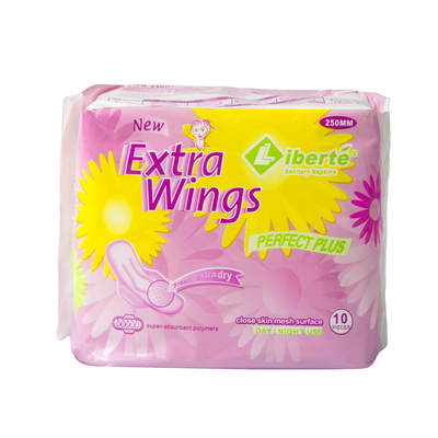 Extra Wings Organiczne podpaski higieniczne 250mm Suchość Kobiety noszące podpaski higieniczne